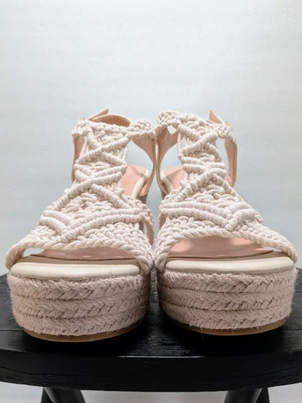 RUSAUISE Cream Macrame Espadrille Wedge Sandals Boho Crochet Platform 8.5 NWOT